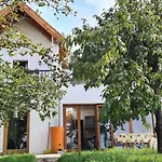 Szilva Es Dio Preshaz Holiday home