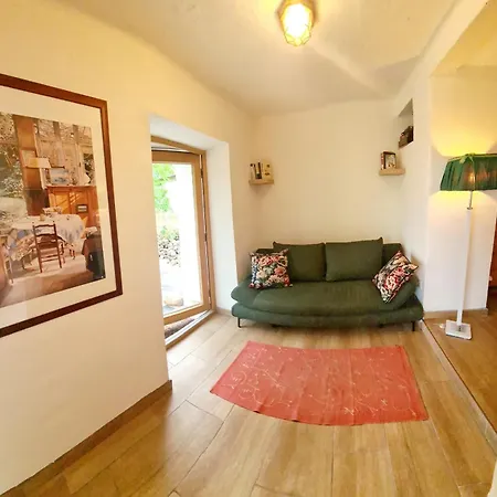 Szilva Es Dio Preshaz Ferienhaus