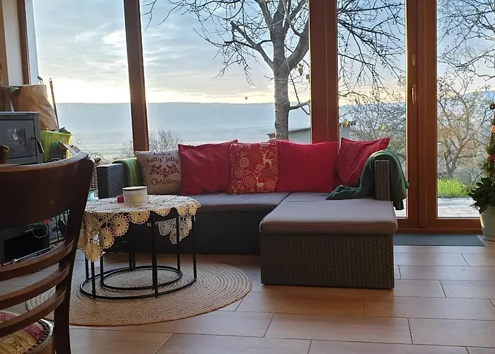 Szilva Es Dio Preshaz 度假居 Raposka